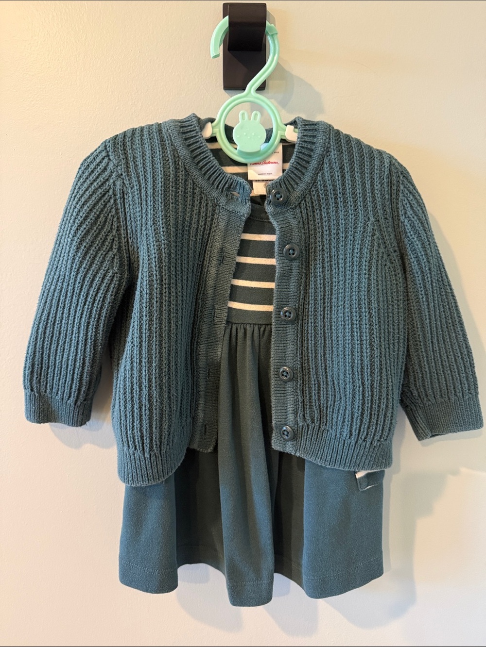 Hanna Andersson Dark Green & White Striped tunic/dress 12-18M, cardigan 12-18M